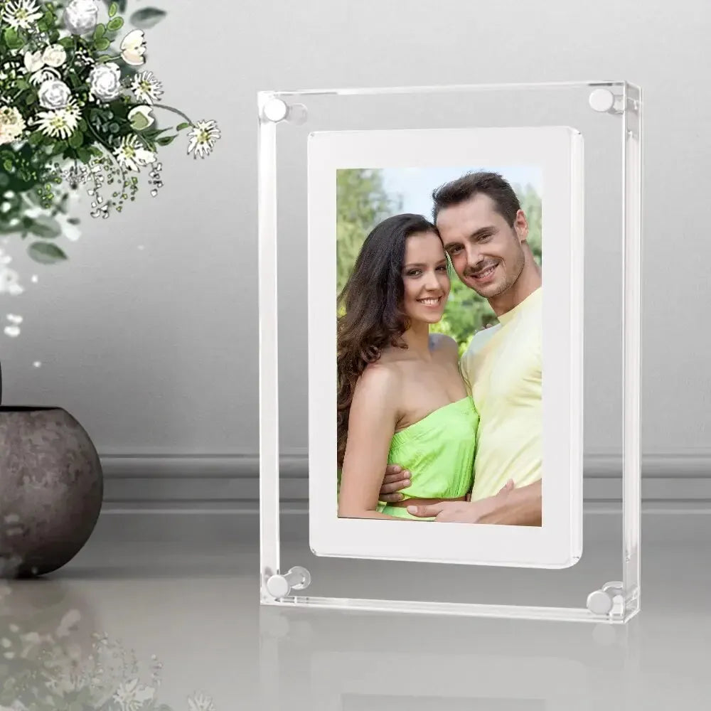 Easy Frame™ Digital Photo Frame